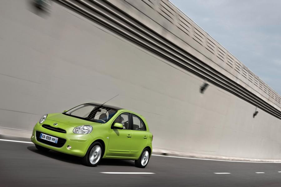  Nissan Micra 2010 года  (фото 56 из 70)